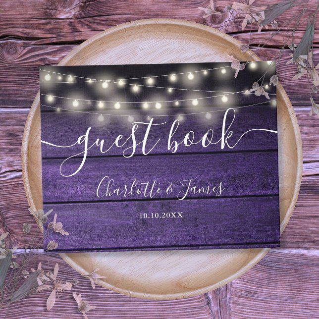 Lila Rustika Ljuslyktor för Trästräng Script Bröll Gästböcker (Purple Rustic Wood String Lights Script Wedding Guest Book)