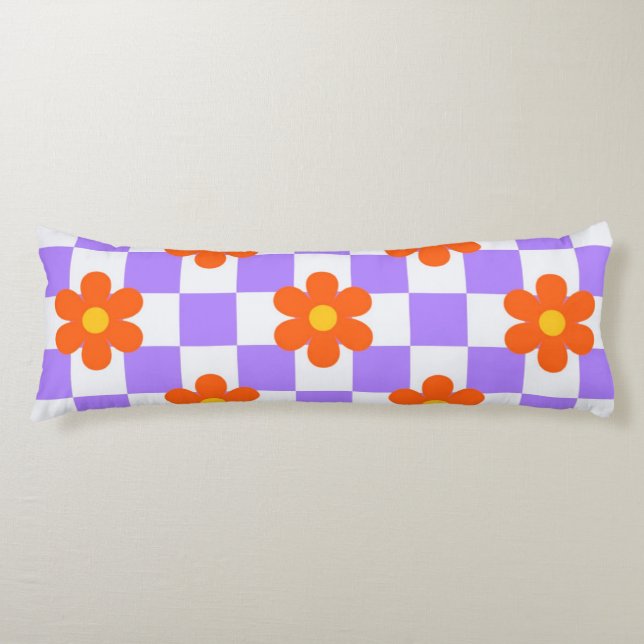 Lila rutigt mönster med orange hippieblomma kroppskudde (Framsidan)