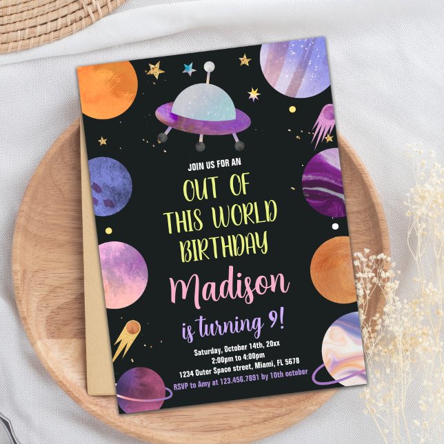 Lila Rymden födelsedagsinbjudningar Inbjudningar (Purple Outer Space Birthday Invitations)