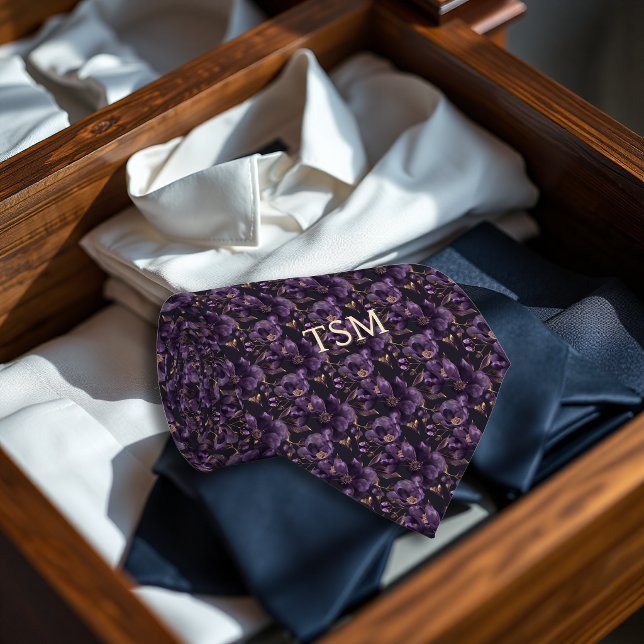 Lila sammets robusta blomster monogram initialer slips (Purple Velvet Rugged Floral Monogram Initials Neck Tie)