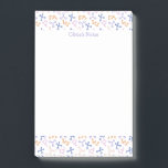 Lila Science Molecules Biology Icons Post-it Block<br><div class="desc">Cute personlig anteckningsblock med molekyler av olika färg i lila och rosa. Texten är anpassade. Lägg till ditt eget meddelande och/eller anpassa ytterligare. Perfekt för vetenskapsmän,  forskare,  studenter,  etc. Designad av Patricia Alvarez.</div>