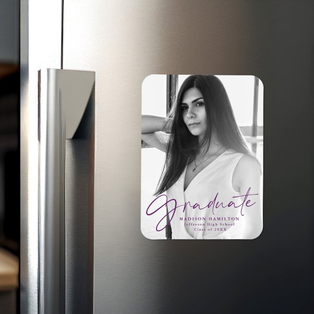 Lila Script Studenten annonsfoto Magnet (Skapare uppladdad)