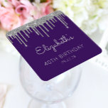 Lila Silver Glitter Drip 40:e födelsedag Party Underlägg Papper Kvadrat<br><div class="desc">Party pappra underlägg fyller 40 år i chic och har en sparsam bakgrund för silver faux drop gräns och lila. Anpassa dem med hedersgästen namn i handskript för silver grått,  med hennes födelsedag och datum nedan i sans serif-typsnitt.</div>