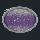 Lila Silver Glitter Girly Glam Monogram<br><div class="desc">Lila och Silver Gnistra Glitter Skript Monogram Namn Bälte Buckle. Detta gör perfekt studenten,  söt 16 16,  18,  21,  30,  40,  50,  60,  70,  80,  90:e,  100-årsdag,  bröllop,  möhippa,  årsdag,  babydusch eller bachelorette-gåva till någon som glam lyx och chic stilar.</div>