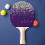 Lila Silver Glitter Girly Glam Monogram Pingisracket<br><div class="desc">Silver och Lila Gnistra Glitter Skriver Monogram Namn Ping Pong Paddle. Det gör perfekten söt 16-årsjubileum,  bröllop,  möhippa,  årsdag,  babydusch eller bachelorette-fest för någon som glam lyxen och chic stilar i kärlek.</div>