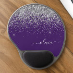 Lila Silver Glitter Girly Monogram Namn Gel Musmatta<br><div class="desc">Silver och Lila Gnistra Glitter Monogram Namn och Initial Mousepad (Mouse Pad). Det gör perfekten söt 16-årsjubileum,  bröllop,  möhippa,  årsdag,  babydusch eller bachelorette-fest för någon som glam lyxen och chic stilar i kärlek.</div>