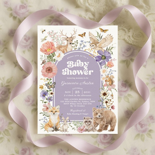 Lila skogs djur vildblomma baby shower inbjudningar (Skapare uppladdad)