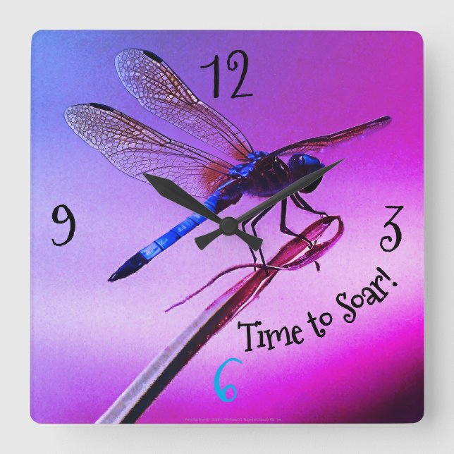 *'Lila Skye Dragonfly's design Fyrkantig Klocka (Framsida)