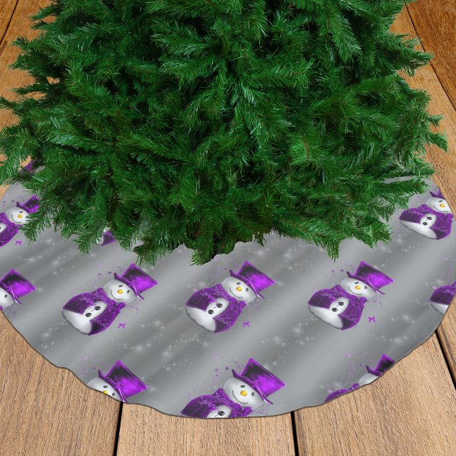 Lila Snögubbar vid Mörk Silver Julgransmatta Borstad Polyester (Skapare uppladdad)