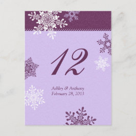 Lila Snowflake Winter Wedding Bord-kort Vykort