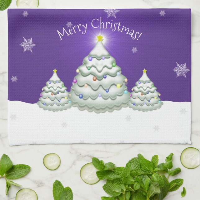 Lila Snowy Julgran Kitchen Towel Kökshandduk (Vikta)