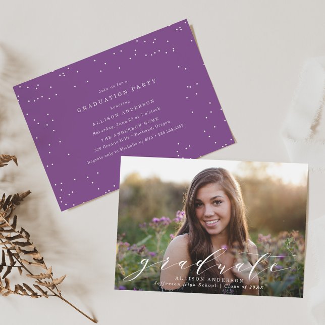 Lila | Sötskript, fotoStudentfest Inbjudningar (Skapare uppladdad)