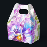 Lila Stilla Bröllopstårta Förmånslåda Blomma Bloms Presentaskar<br><div class="desc">Kallavallmo Vattenfärg Målad Bröllopstårta Förmånslådor,  Helt Anpassningsbara. Designade utifrån en av mina vattenfärg-målningar.</div>