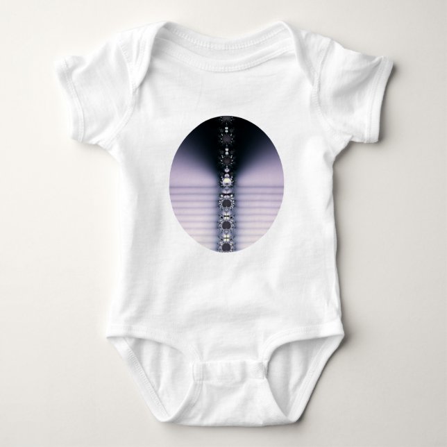 Lila T Shirt (Framsida)