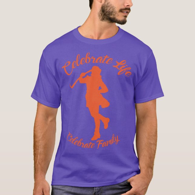 Lila T-Shirt med Orange Silhouette (Framsida)