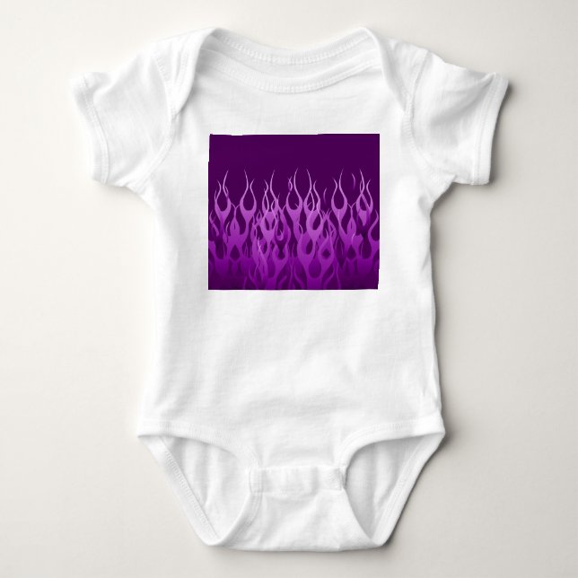 Lila Tävla Flames Tee Shirt (Framsida)