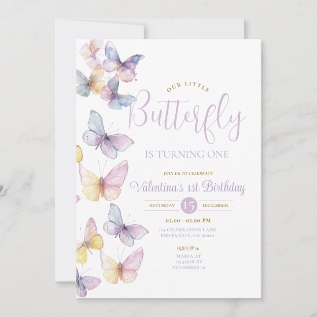 Lila Transparent Little Butterfly håller på att vä Inbjudningar (Framsida)