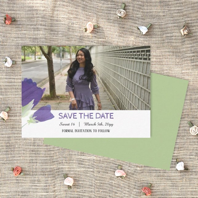 Lila tulpaner  Sweet 16 Spara datum-kort Rådkort (purple and light green birthday save the date card with photo)