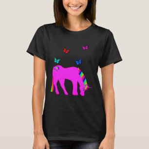Lila Unicorn & Butterflies Women's T-Shirt ZKOA