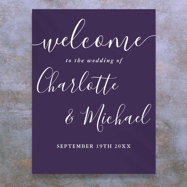 Lila välkomstskylt för bröllop med underskriftsskr poster (Purple Signature Script Wedding Welcome Sign)