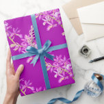 Lila vattenfärgsdel bröllop presentpapper<br><div class="desc">Den handmålade botaniska vattenfärgen Phaiocalanthe lila hues jewel orchid blommor upprepar mönster presentförpackningens pappra förpackning. Andra matchande artiklar är tillgängliga. © Original vattencolor-målning and design by Sarah Trett for www.mylittleeden.com on Zazzle.</div>