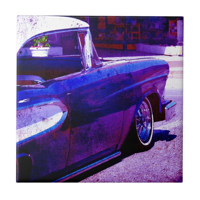 Lila Vintage bil Grunge Digital Art Kakelplatta (Framsidan)