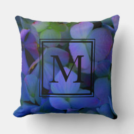 Lila violet hydrangeas monogram kudde