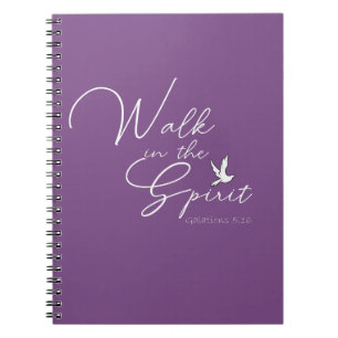 Lila Walk in the Spirit Bible Verse Anteckningsbok