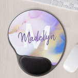 Lila Watercolor Abstrakt Girly Luxury Monogram Gel Musmatta<br><div class="desc">Anpassa enkelt den här glamorösa stil-abstrakt-lilac-vattenfärgen och guld-sprejbakgrunden med anpassningsbarna.</div>