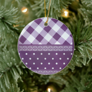 Lila White Checkad Polka Dot Blommigt Damask Art Julgransprydnad Keramik