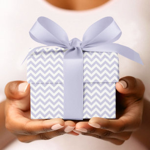 Lila & White Chevron Rand Baby Shower Presentpapper