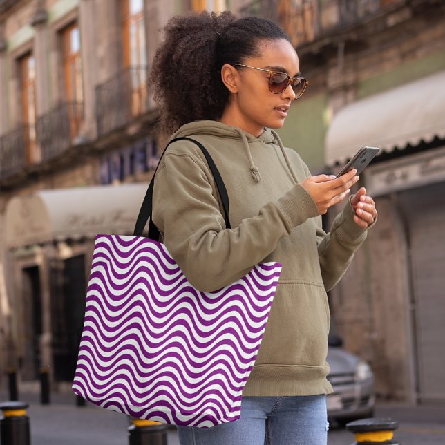 Lila White Vågigt Rand Psychedelic Hypnotic Tygkasse (Purple White Wavy Stripes Psychedelic Hypnotic Tote Bag. shopping bag, fashion bag, tote, bag, )