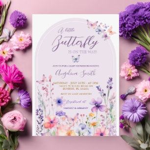 Lila WildblomButterfly Baby Shower Inbjudningar