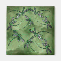 Lila Winged Dragonflies