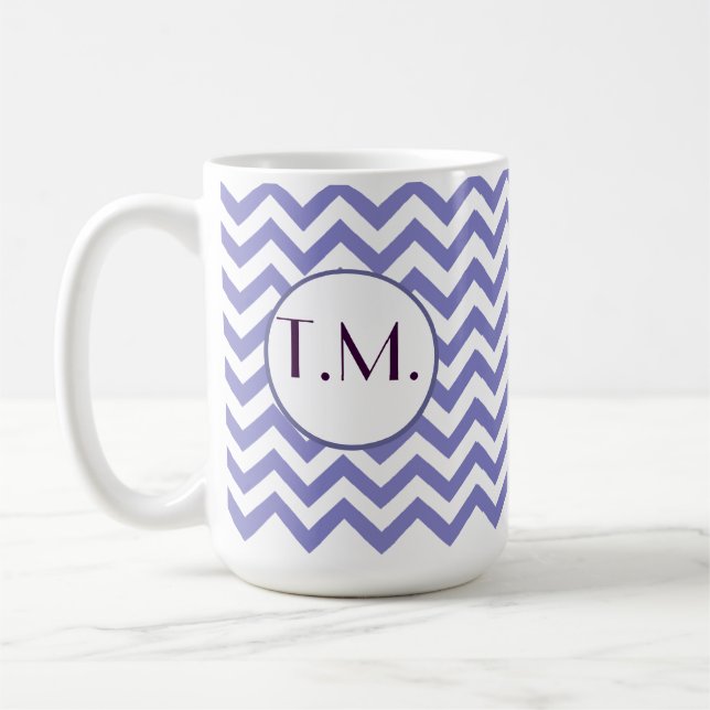 Lila Zigzag Monogrammed Kaffemugg (Vänster)