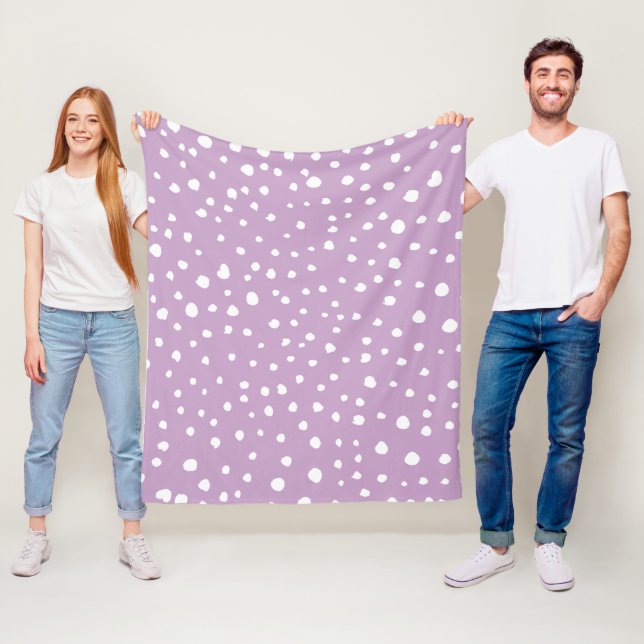 Lilac Dalmatian Spots, Dalmatian Dots, Doften Fleecefilt (På plats)