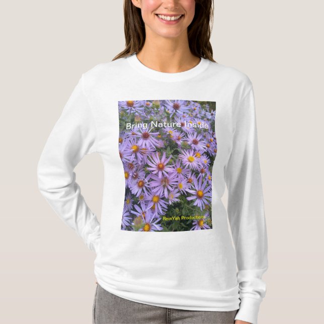 Lilac Flower T-Shirt (Framsida)
