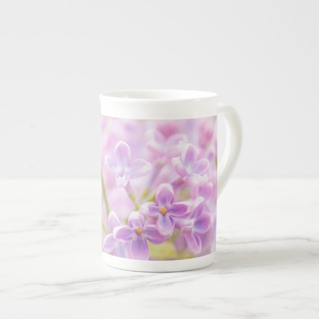 Lilac Flowers Mist Benporslin Mugg (Framsida höger)