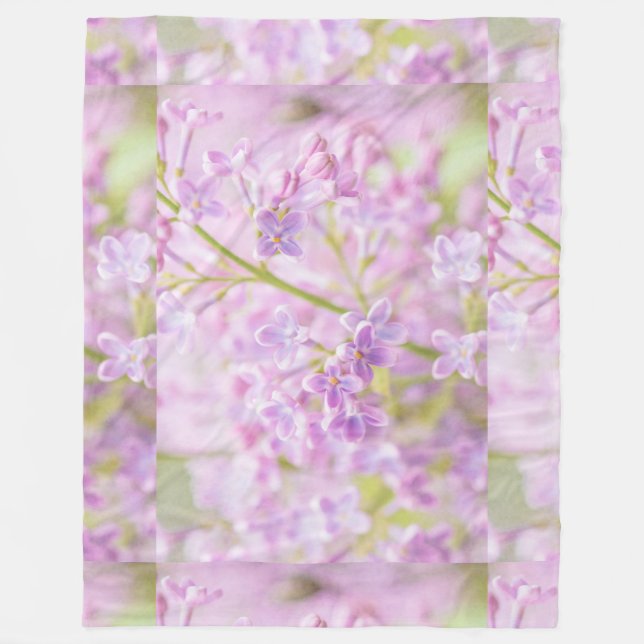 Lilac Flowers Mist Fleecefilt (Framsidan)