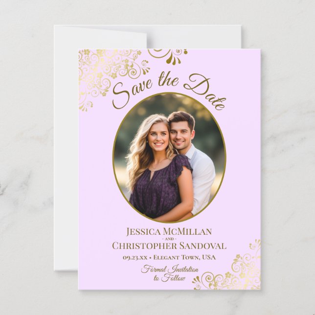 Lilac & Gold Posh Wedding Save the Date Oval Photo Magnetisk Inbjudningskort (Framsida)