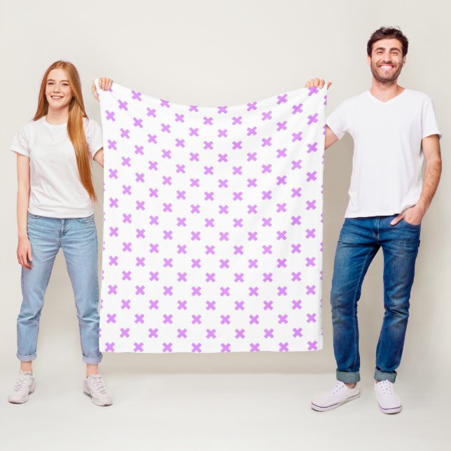 Lilac kor sys på vita fleecefilt (På plats)