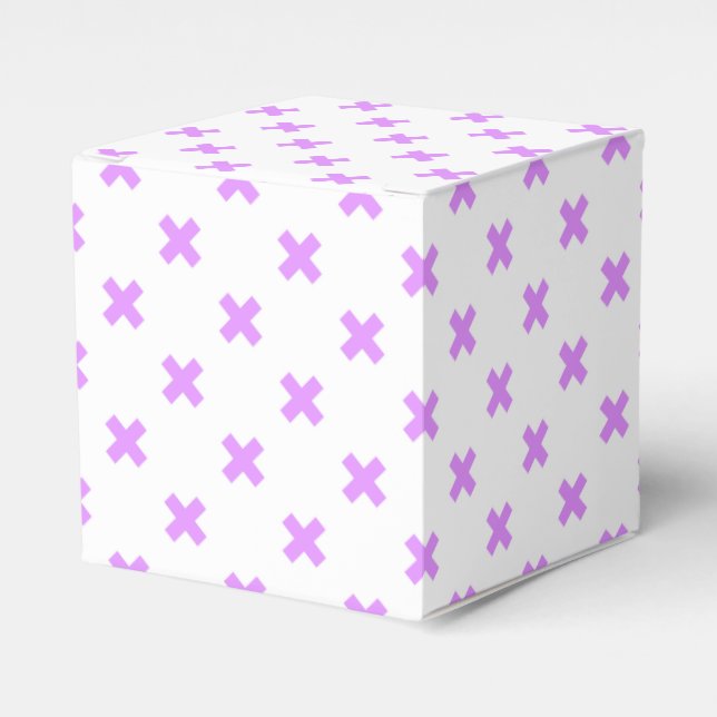 Lilac kor sys på vita presentaskar (Framsidan Sidan)