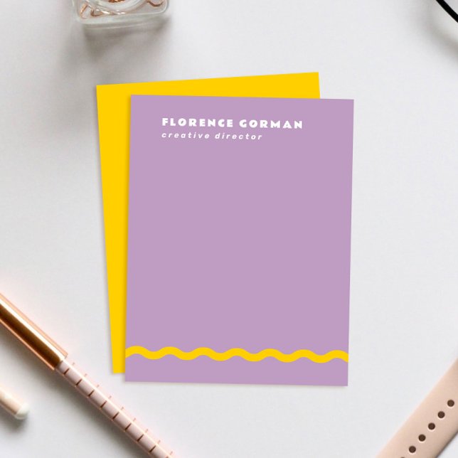 Lilac Lila and Sunny Gult Vågigt Ram Personal Tack Kort (lilac purple personal stationery note cards with sunny lemon yellow backer and wavy line detail)