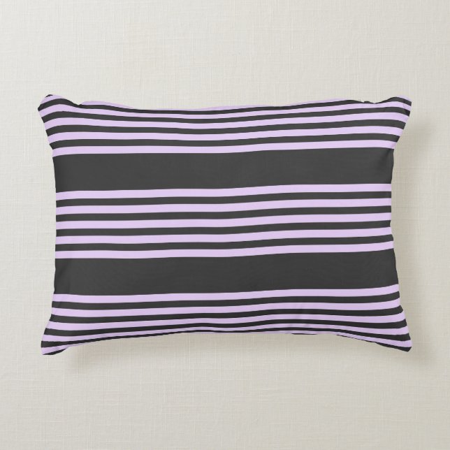 Lilac lila och kol fem rand mönster prydnadskudde (Framsidan)