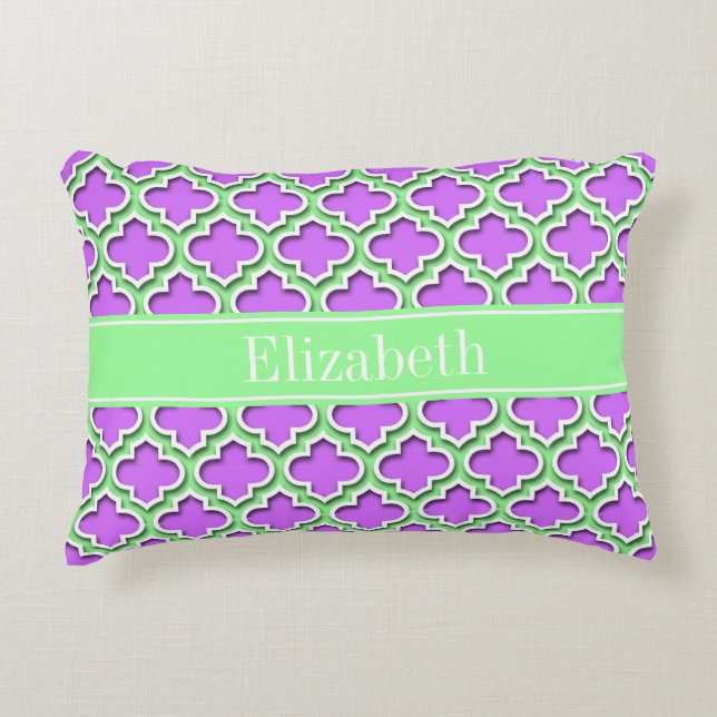 Lilac, Mint Grönt Moroccan #5DS Mint Namn Monogram Prydnadskudde (Framsidan)