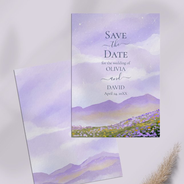 Lilac Nattberg Fält Spara datumkortet Inbjudningar (Lilac Night Mountain Field Save the Date Card on lilac table.)