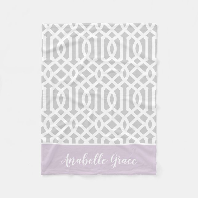 Lilac och Grått Trellis Monogram | Redigerbar Färg Fleecefilt (Framsidan)