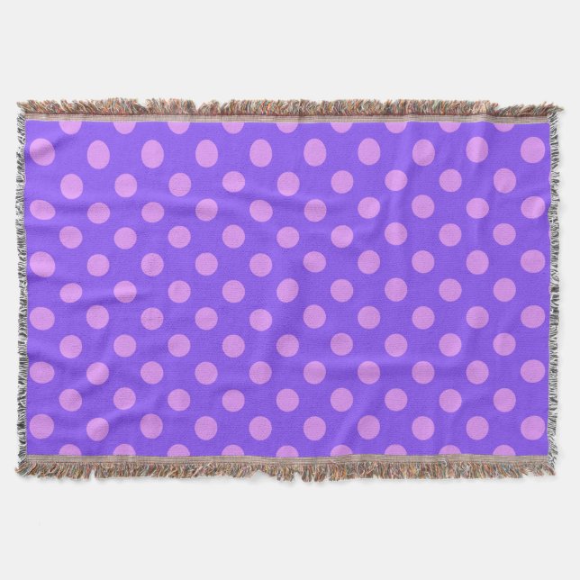 Lilac polka dots på periwinkle filt (Framsidan)