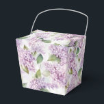 Lilac Print Party Presentebox Presentaskar<br><div class="desc">Presentebox för partyfavoriter visas med ett lila blommönster. 
Anpassa denna vara eller köp som den är.
Tips: Lägg bara till dina fantastiska godsaker och lägg till lite festlig band.



Bilder med licens</div>