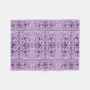 Lilac scrollwork mönster fleecefilt